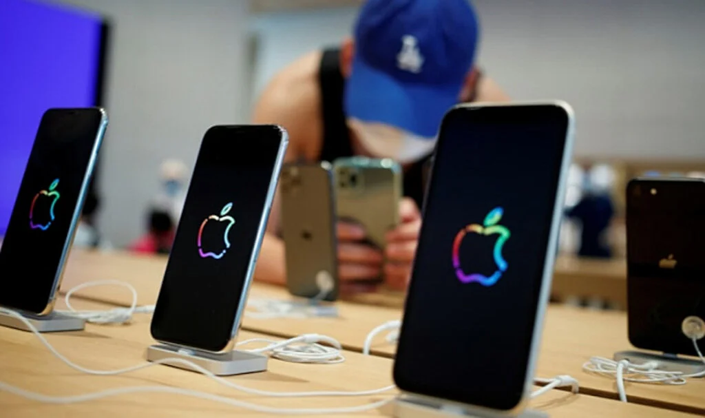 Apple’a Çin şoku: Satışlar düştü, pazar payı eridi