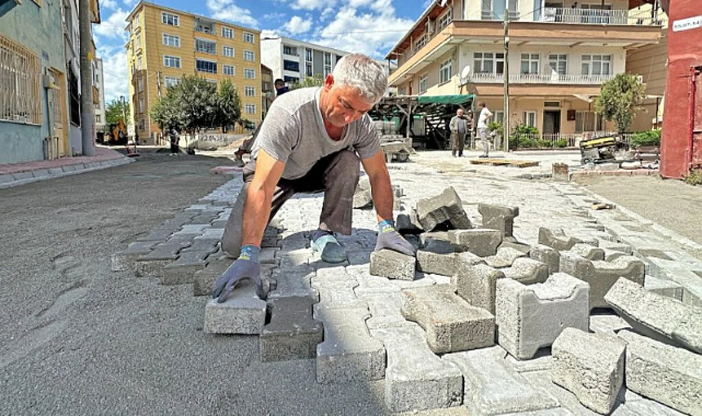 Bafra'da Geçen Yıl 106 Bin 260 Metrekare Parke Taşı Döşendi