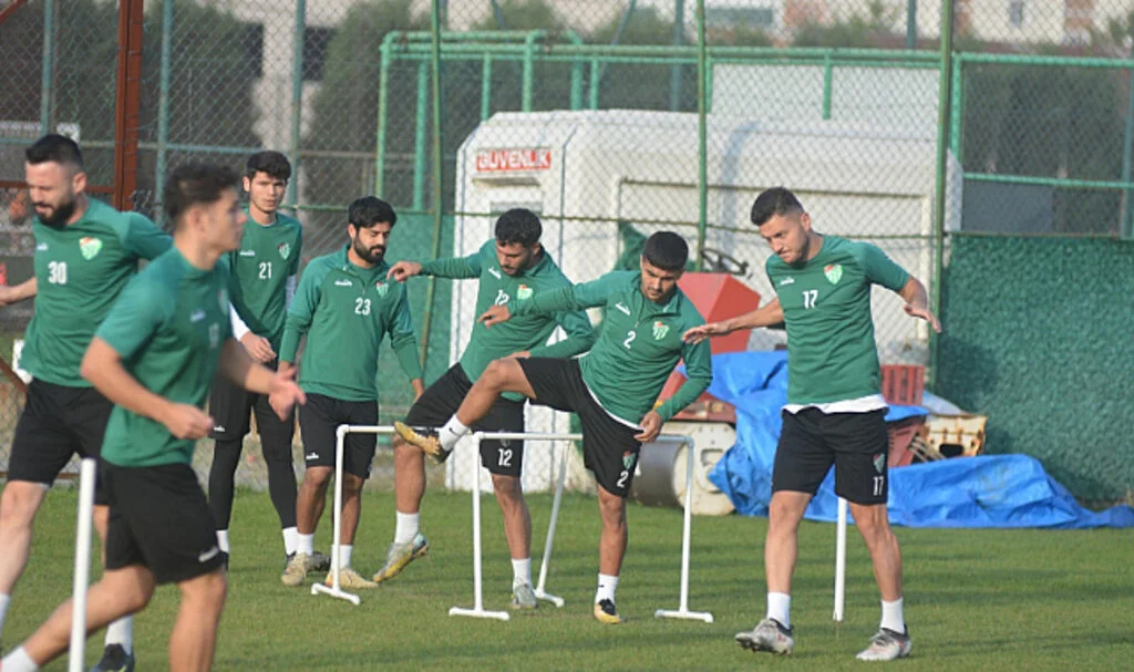 Çarşambaspor Bartın'a hazırlanıyor