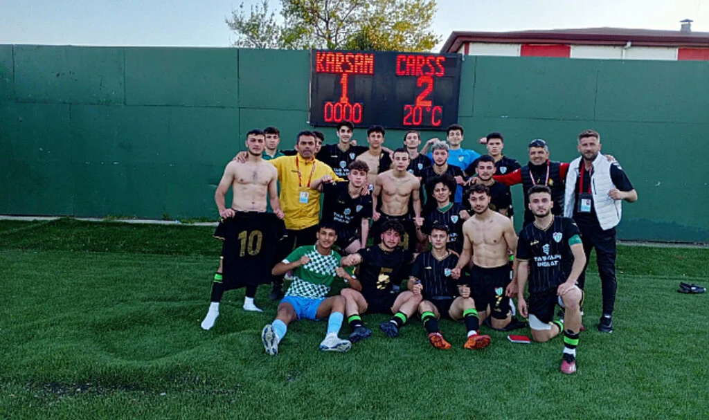 Çarşambaspor, Büyükşehir Belediyespor ve Atakum Belediyespor şampiyona yolunda