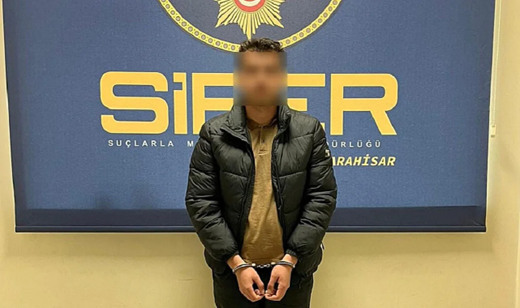Çocuk Pornografisi Yayınlayan Sapık Yakalandı