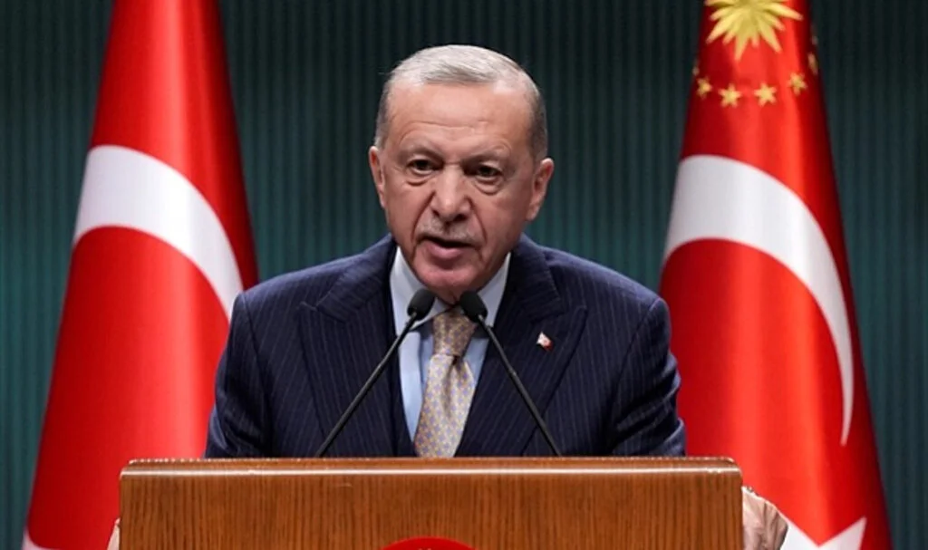 Cumhurbaşkanı Erdoğan: "İsrail'e ses çıkarmayanlar İran'ı kınama yarışına girdi"