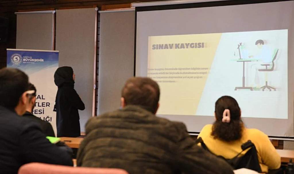 Engelli Adaylara Destek: Samsun'da E-KPSS Sürecinde Psikolojik Seminerler