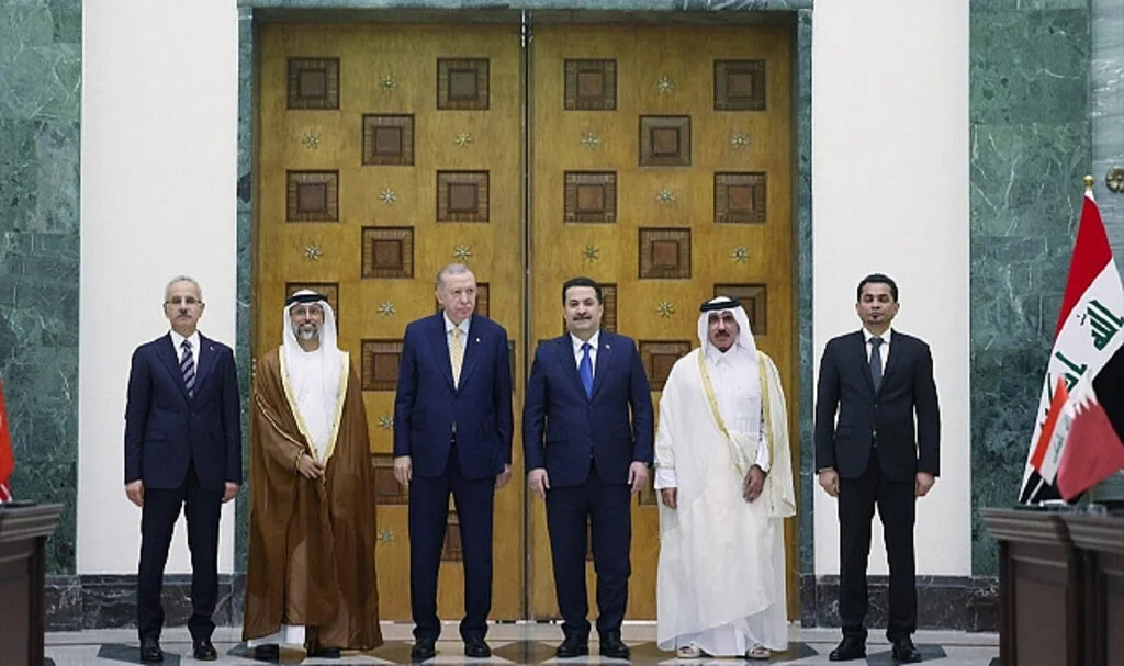 Erdoğan 12 Yıl Sonra Irak Ziyaretinde Önemli Anlaşmalar İmzaladı