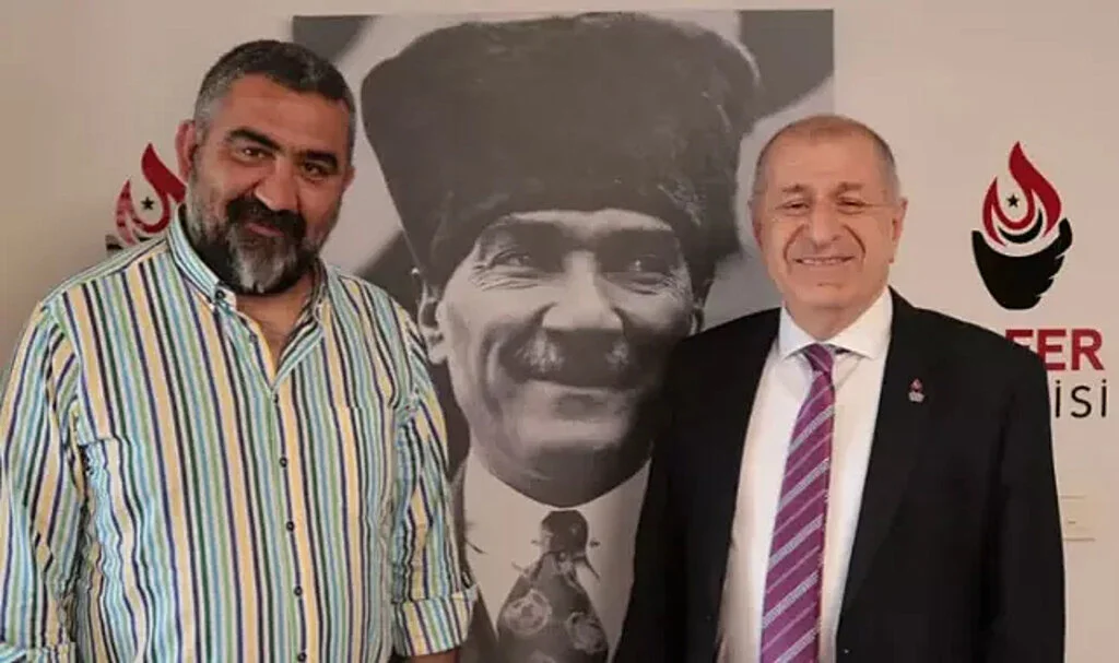 Eski Fenerbahçeli futbolcu Ümit Özat, Zafer Partisi’ne katıldı!