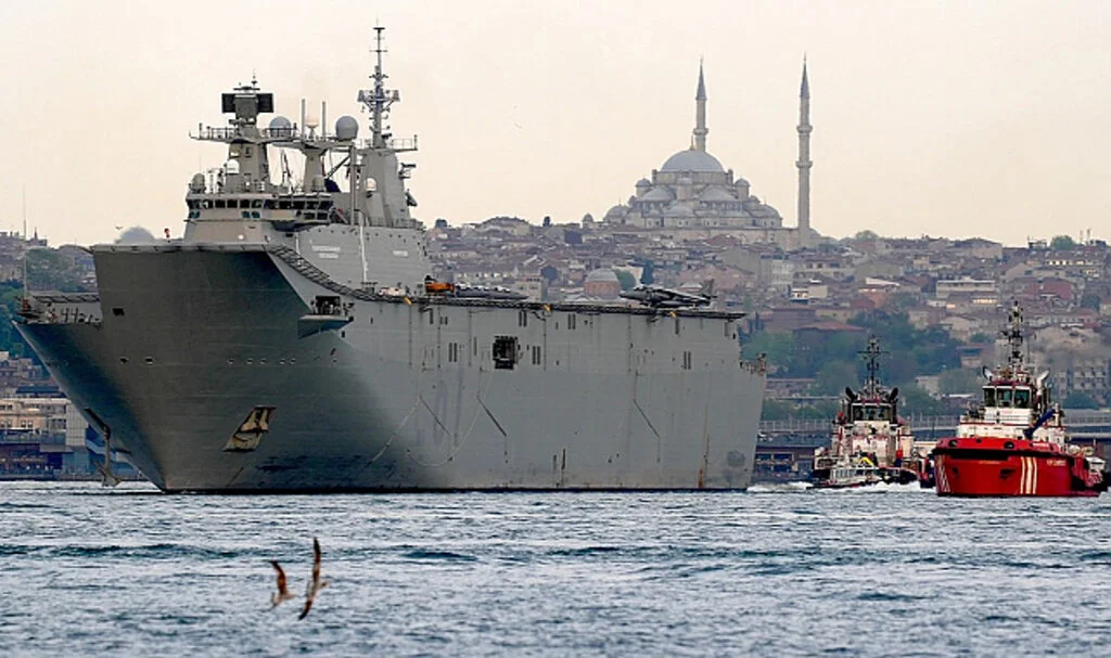 İspanyol Amfibi Uçak Gemisi İstanbul Limanından Ayrıldı