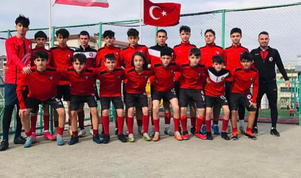 İstiklal U15 takıma namağlup şampiyon