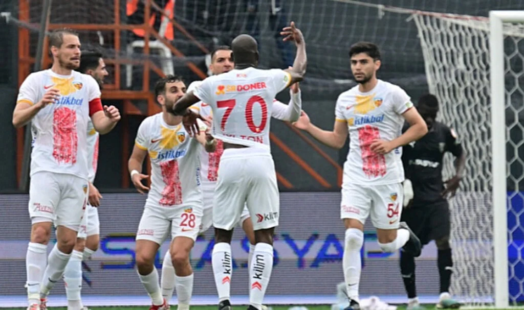 Kayserispor deplasmanda galip