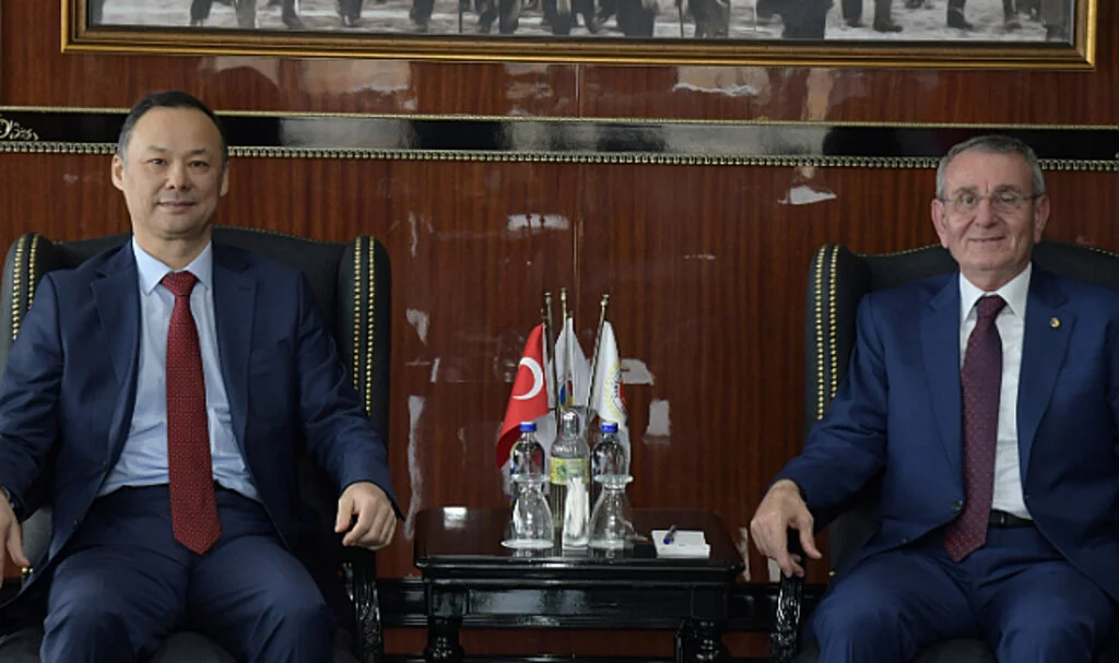 Kırgız Büyükelçi’den Samsunlu iş adamlarına ‘yatırım’ daveti