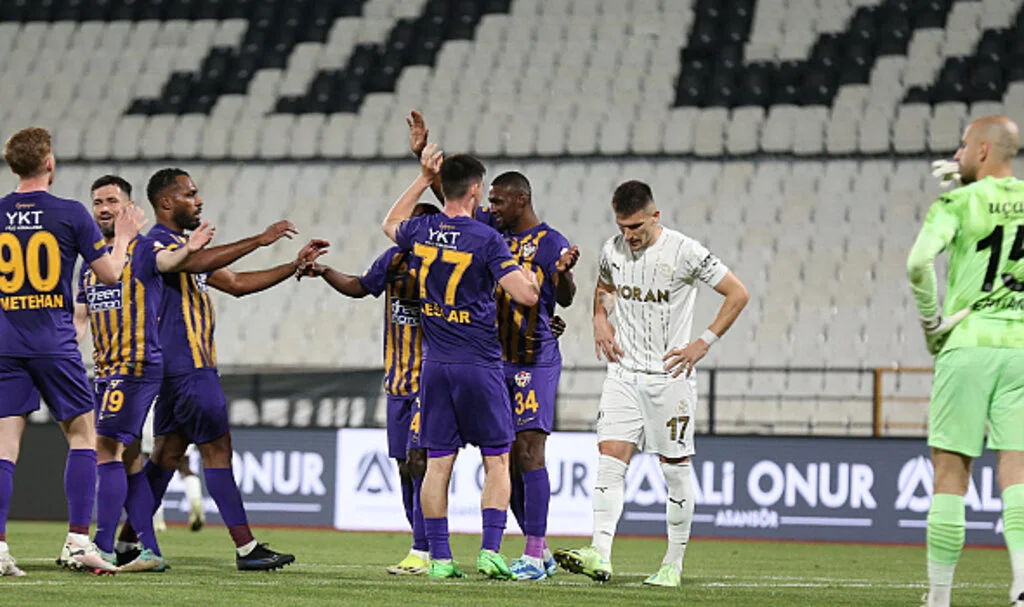 Manisa FK, Eyüpspor ile 2-2 berabere kaldı
