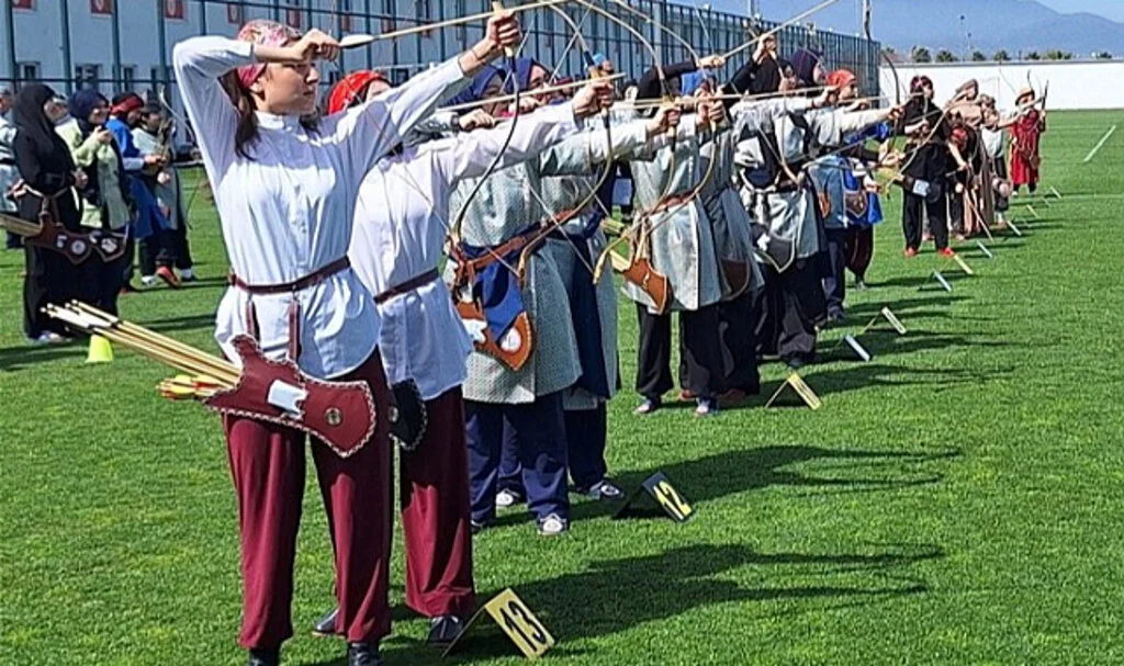 Okul Sporları Geleneksel Türk Okçuluğu yarışları sona erdi