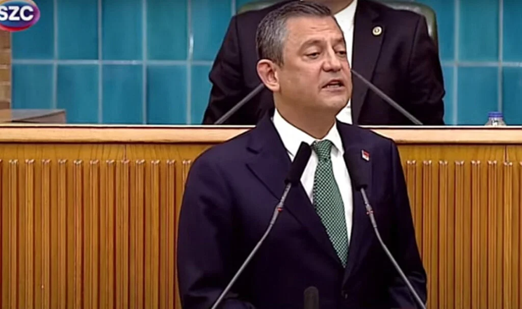 Özgür Özel, Yerel Seçimlerin Ardından İlk Kez Grup Toplantısında Konuştu:  Bize oy veren kimseyi pişman etmeyeceğiz