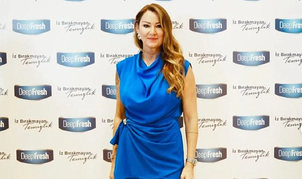 Pınar Altuğ'dan Nostaljik Paylaşım