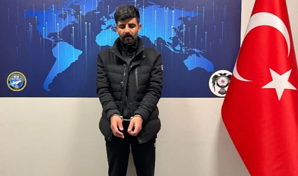 PKK Üyesi Fransa'da Yakalandı, Türkiye'ye İade Edildi