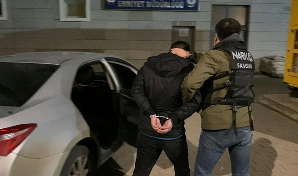 Samsun'da Hükümlü Yakalandı, Sahte İçki Ele Geçirildi