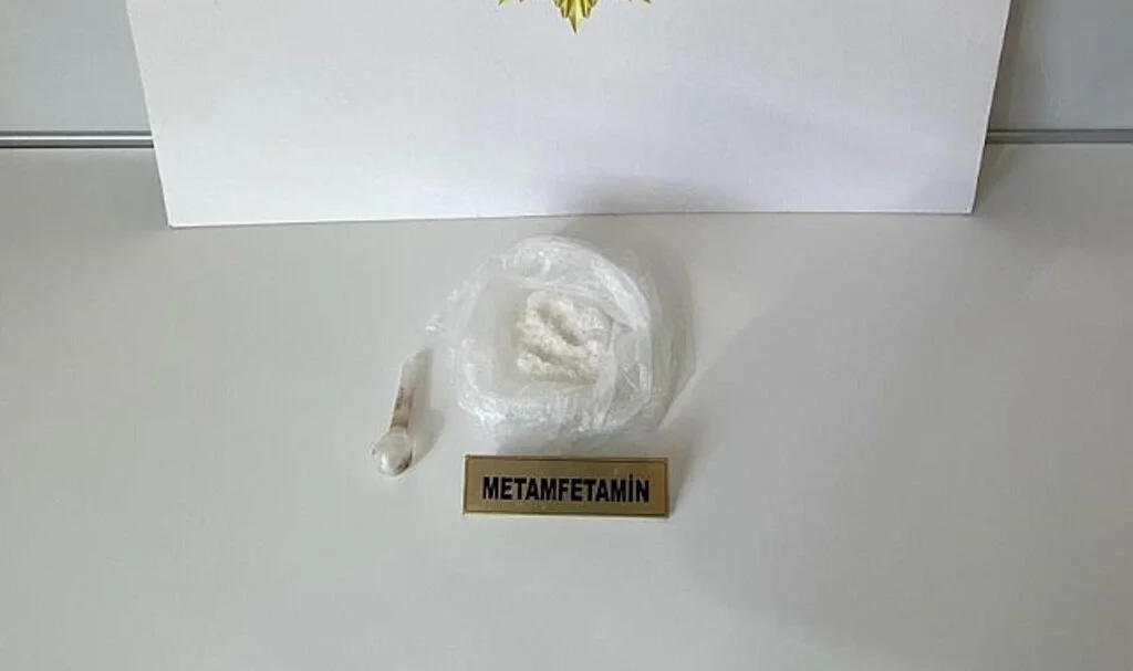 Samsun'da Kadın Uyuşturucu Kuryesi Operasyonla Yakalandı