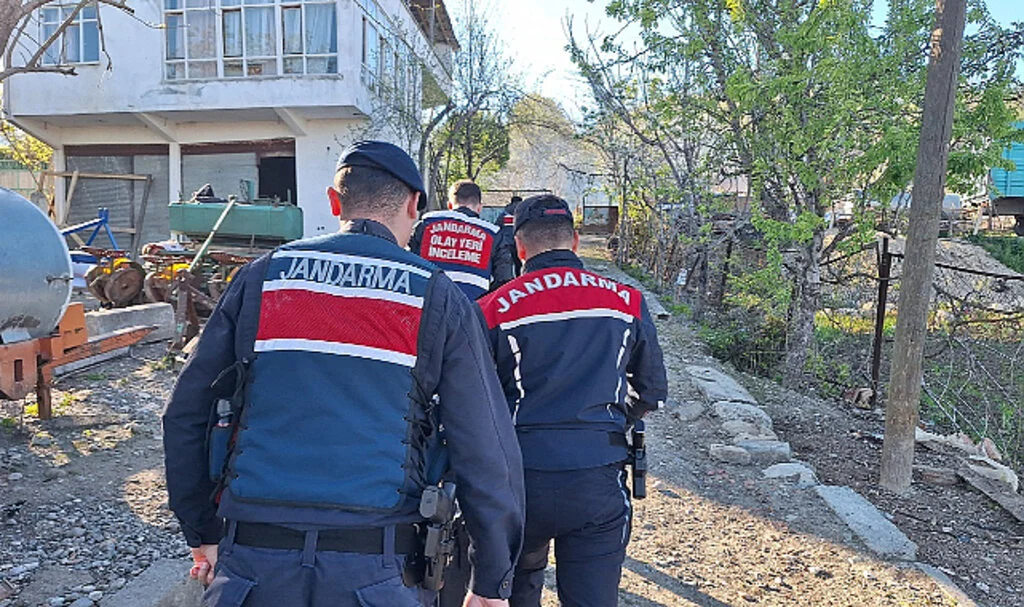 Samsun'da tartıştığı kardeşi tarafından tüfekle vurulan kişi ağır yaralandı