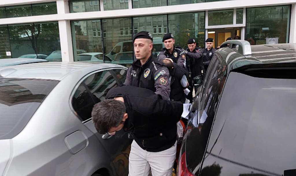 Samsun'da uyuşturucu operasyonunda 5 kişi tutuklandı