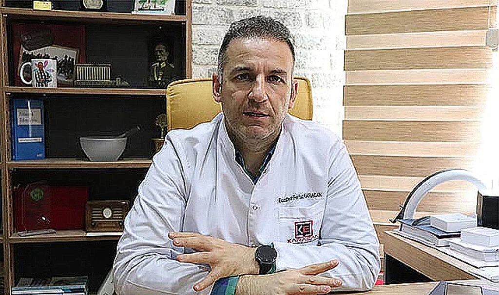 Samsun Eczacılar Odası Başkanı Onur Ferhat Karacan: Eczacılar en yakın sağlık danışmanınız