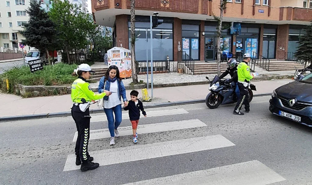 Samsun Polisi Trafik Kazalarına Dikkat Çekiyor