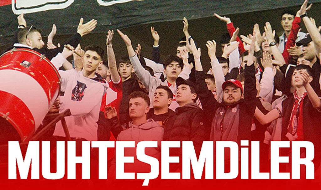 Samsunspor taraftarı yine muhteşemdi