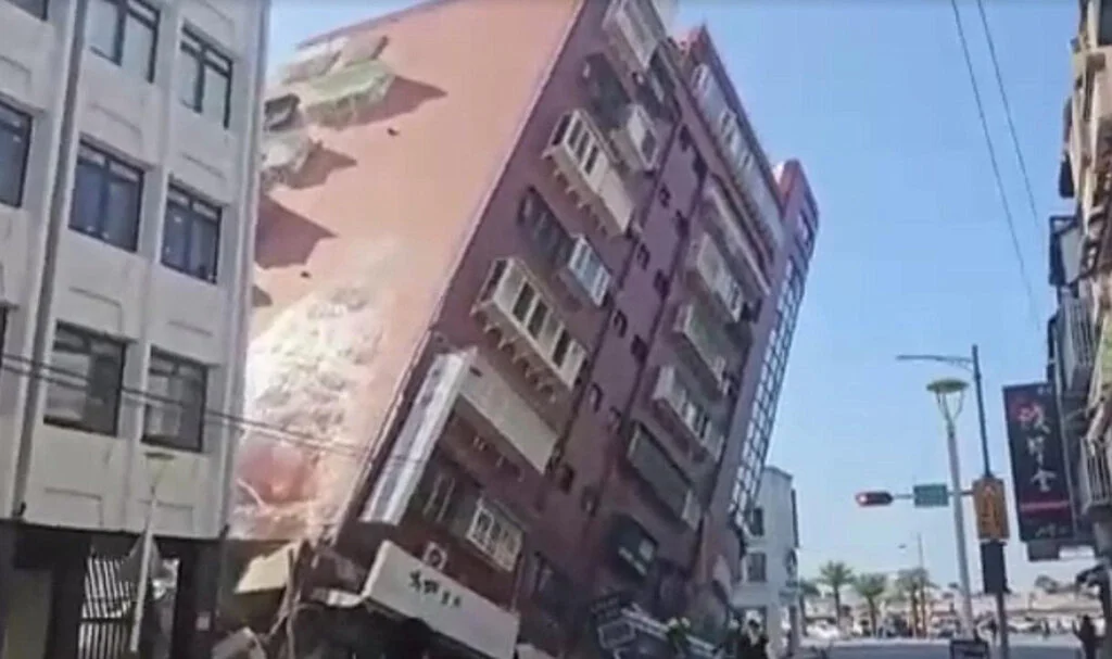 Tayvan'ı Sarsan Büyük Deprem: Binalar Yıkıldı, Tsunami Uyarısı Geldi