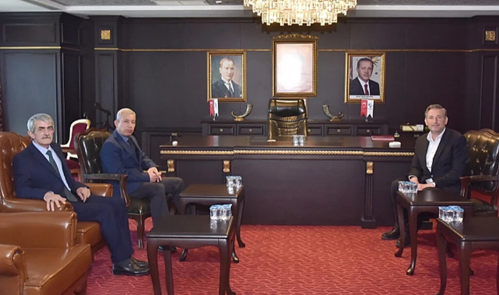 Tekkeköy Belediye Başkanı Mustafa Candal: “İlçemizi güzel yarınlara el birliği ile taşıyacağız”