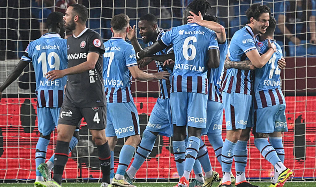Trabzonspor, Fatih Karagümrük'ü 3-2 Mağlup Etti