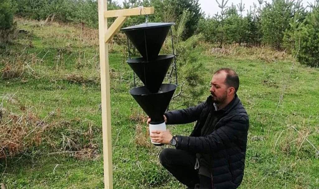 Vezirköprü'de Orman Zararlılarına Karşı Biyoteknik Çözüm
