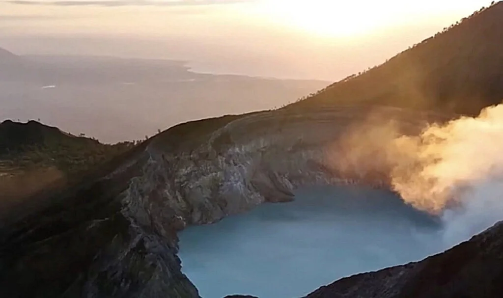 Yanardağ Selfiesi Korkunç Sonla Bitti: Turist Yanarak Öldü