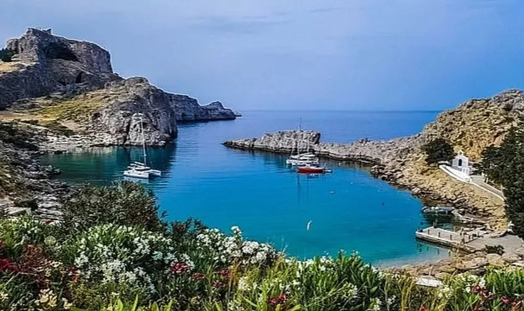 Yunanistan'a Kapıda Vize Dönemi Başladı: 7 Günlük Turist Vizesiyle Gidilecek 10 Ada