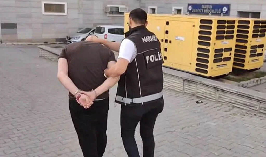 11 yıl 9 ay 22 gün hapis cezasına çarptırılan şahıs yakalandı