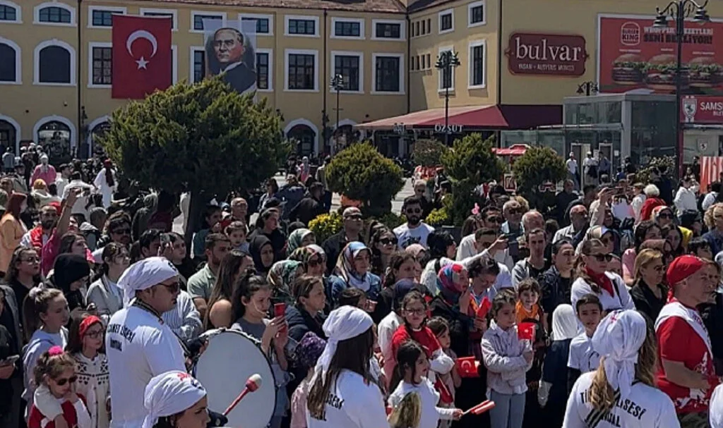 19 Mayıs Coşkusu Bulvar AVM'de Yankı Buldu