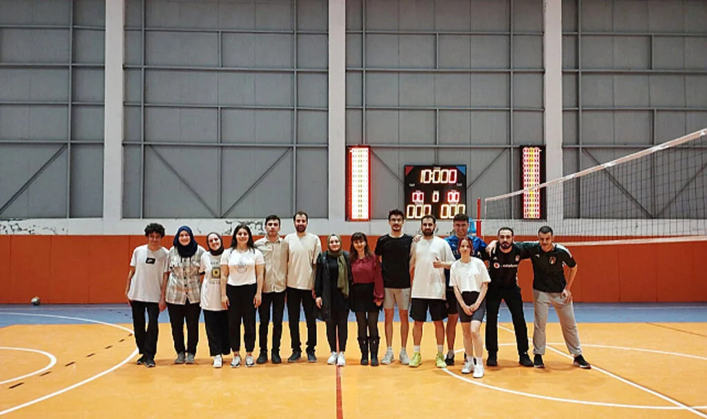 19 Mayıs İlçesinde Futbol ve Voleybol Turnuvaları Düzenlendi