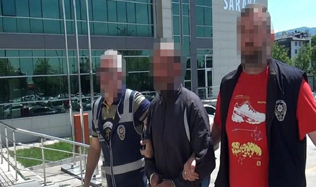 19 Yıllık Cinayetin Sırrı Çözüldü Katil Yakalandı