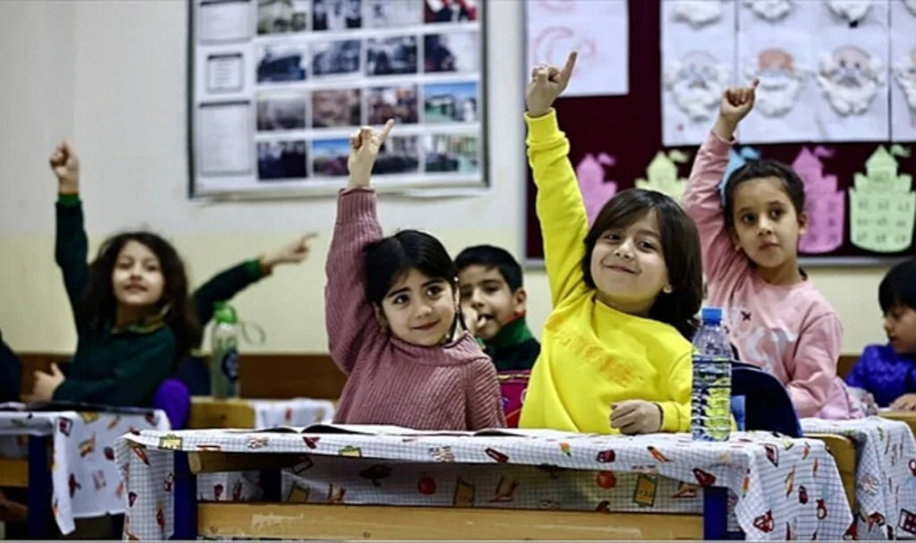 2024-2025 eğitim öğretim yılı takvimi belli oldu: Okullar ne zaman açılacak?