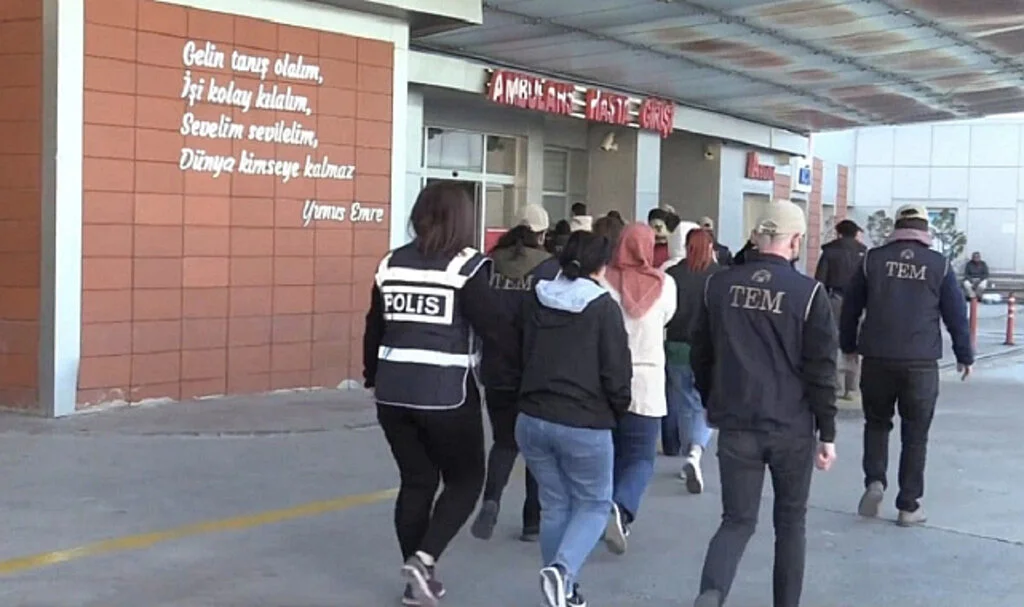 62 İlde FETÖ Operasyonu: 544 Şüpheli Gözaltında