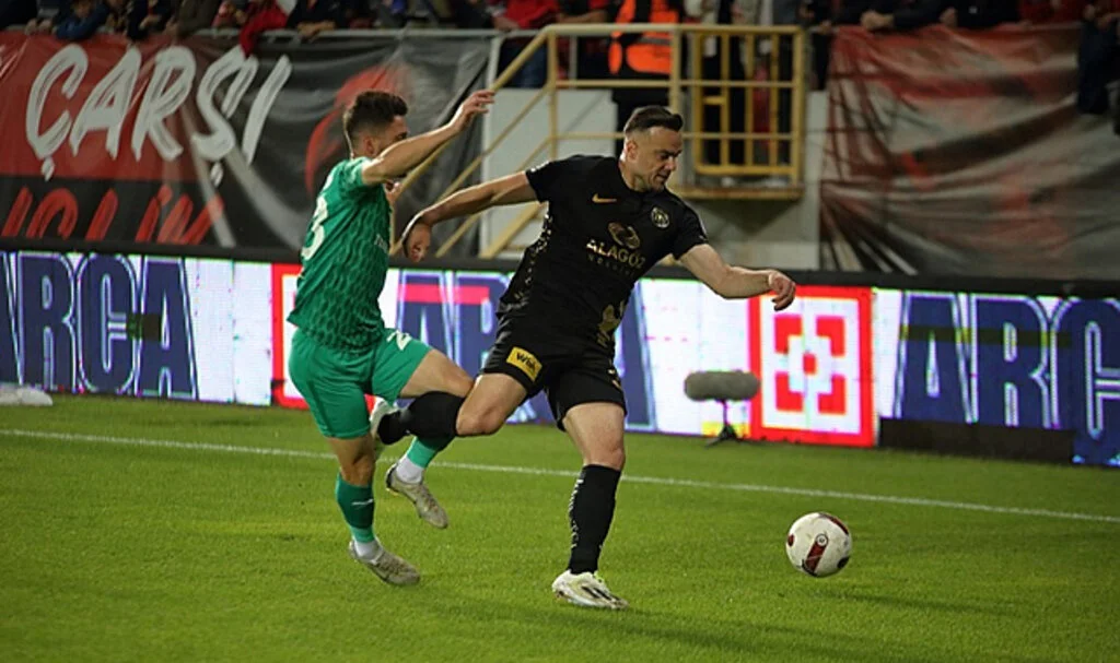 Ahlatcı Çorum FK ve Bodrumspor İlk Maçta Yenişemedi