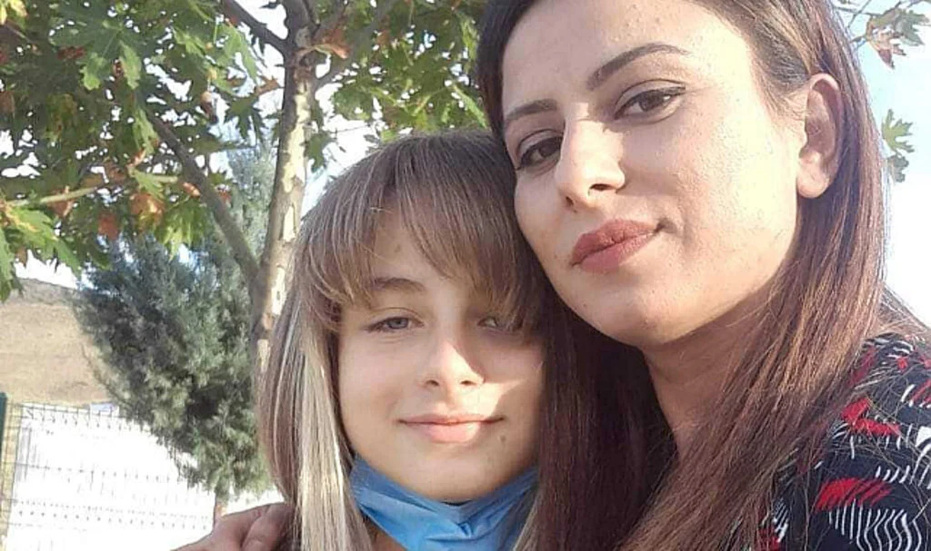Anne ve kızı kaza kurbanı 