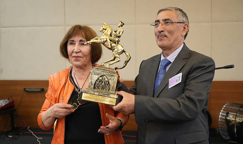 Artvin Öğretmen Okulu Mezunları 50 Yıl Sonra Samsun'da Buluştu