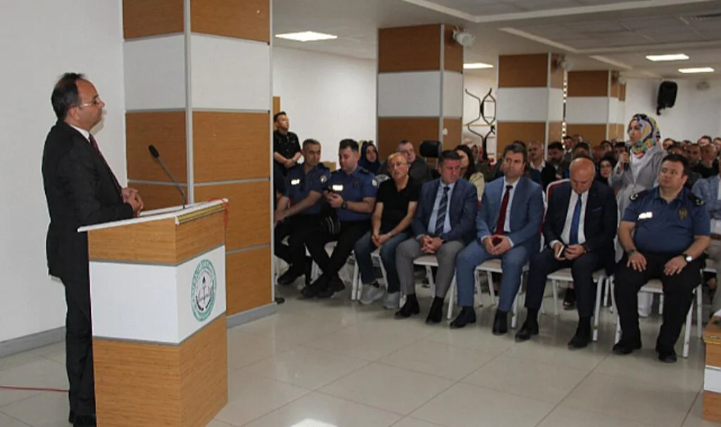 Bafra'da Toplum Destekli Polislik Toplantısı Düzenlendi