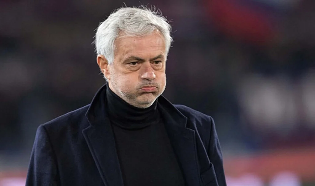 Beşiktaş'tan Jose Mourinho sürprizi
