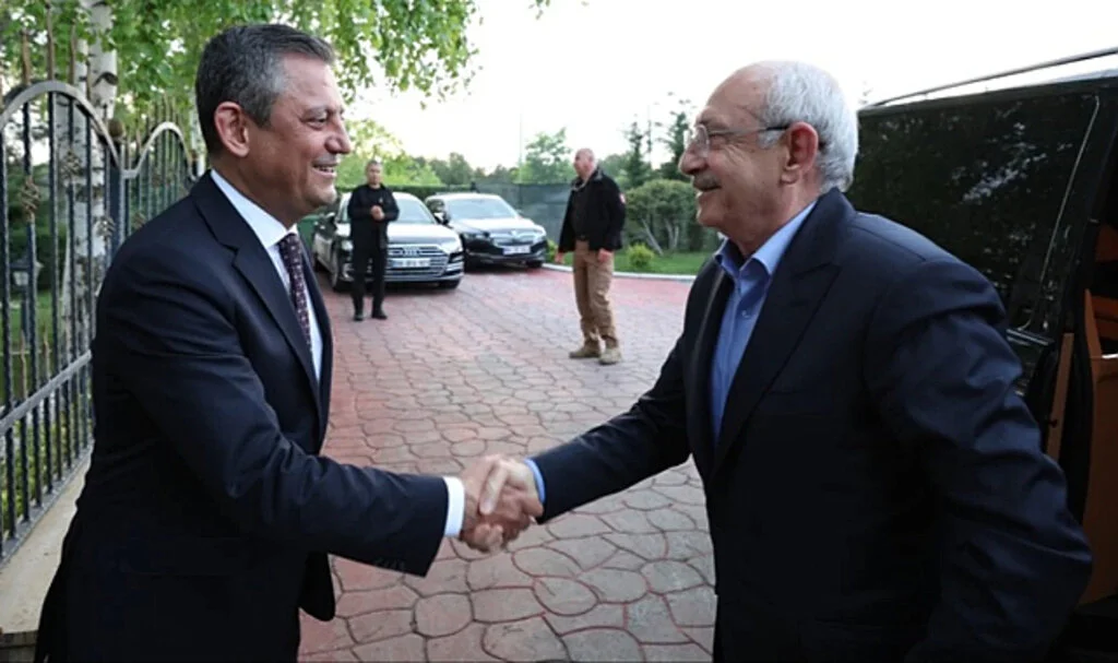 CHP Genel Başkanı Özgür Özel'in Son Görüşmelerinde Neler Konuşuldu?