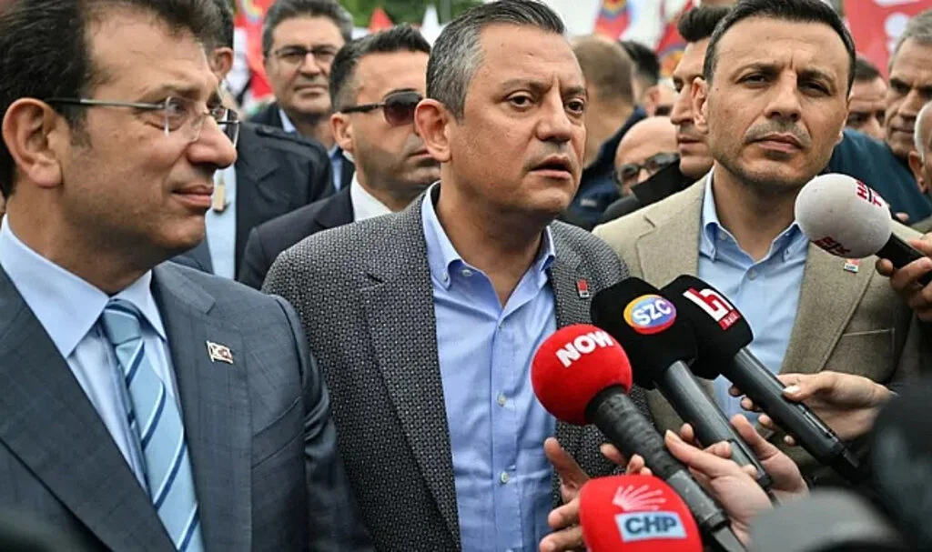 CHP Lideri Özgür Özel, Neden Taksim'e Yürümediğini Açıkladı
