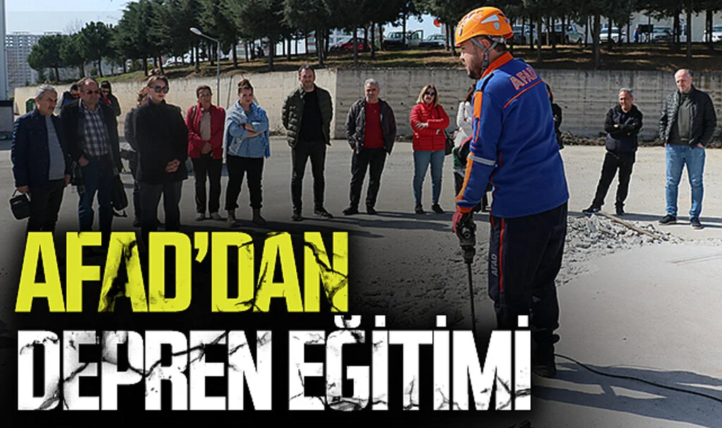 Depremde hayat kurtarmak isteyen öğretmenler AFAD'dan eğitim alıyor