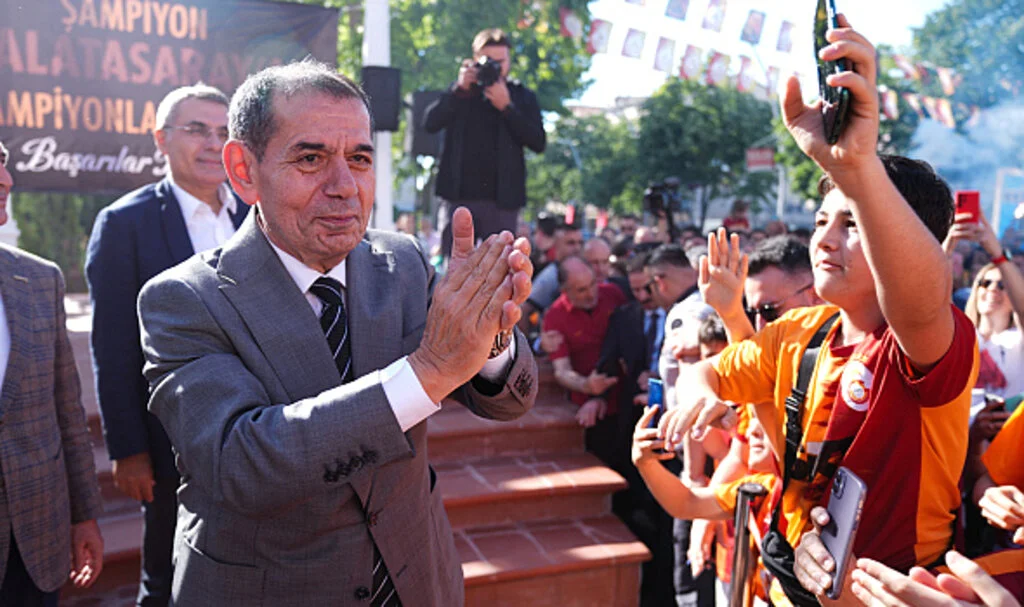 Dursun Özbek: "Galatasaray'ın Yükselişi Durdurulamaz"