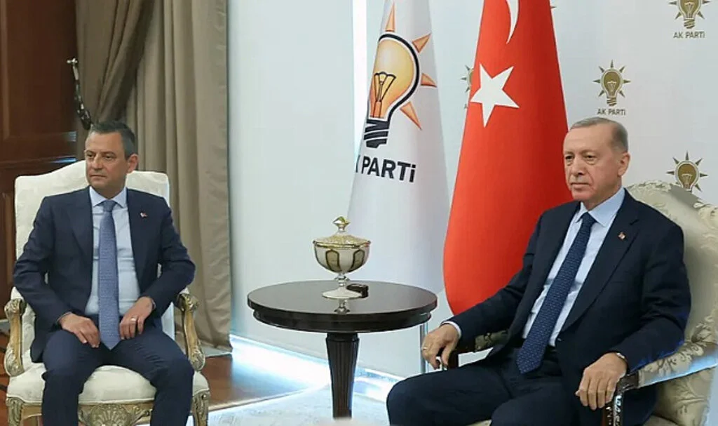 Erdoğan ve Özel Arasındaki Görüşmede Kavala Dosyası Gündeme Geldi: İşte Detaylar