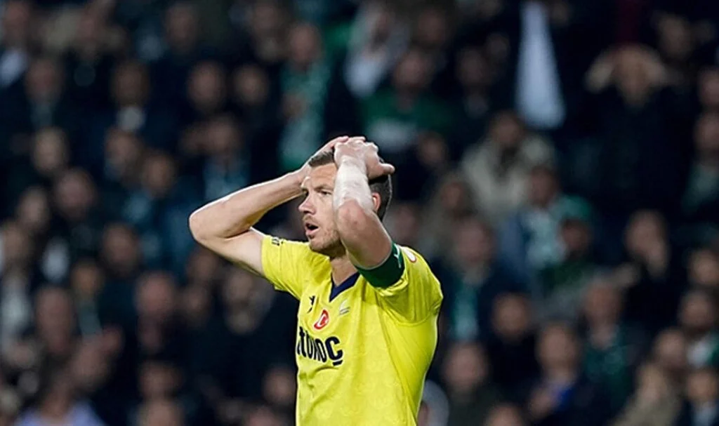 Fenerbahçe'nin şampiyonluk hesapları karıştı! Konyaspor ile berabere kaldı