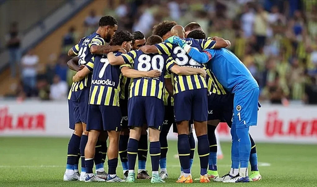 Fenerbahçe, Süper Lig'de Yarın Kayserispor'u Konuk Ediyor