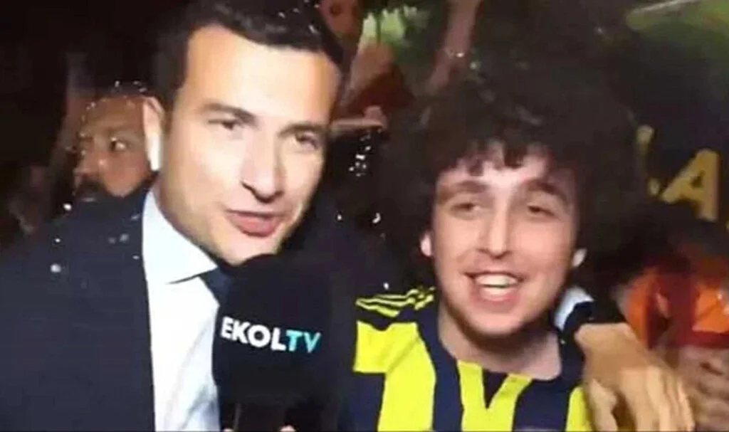 Galatasaray'ın Şampiyonluk Kutlamalarına Fenerbahçe Taraftarları da Katıldı